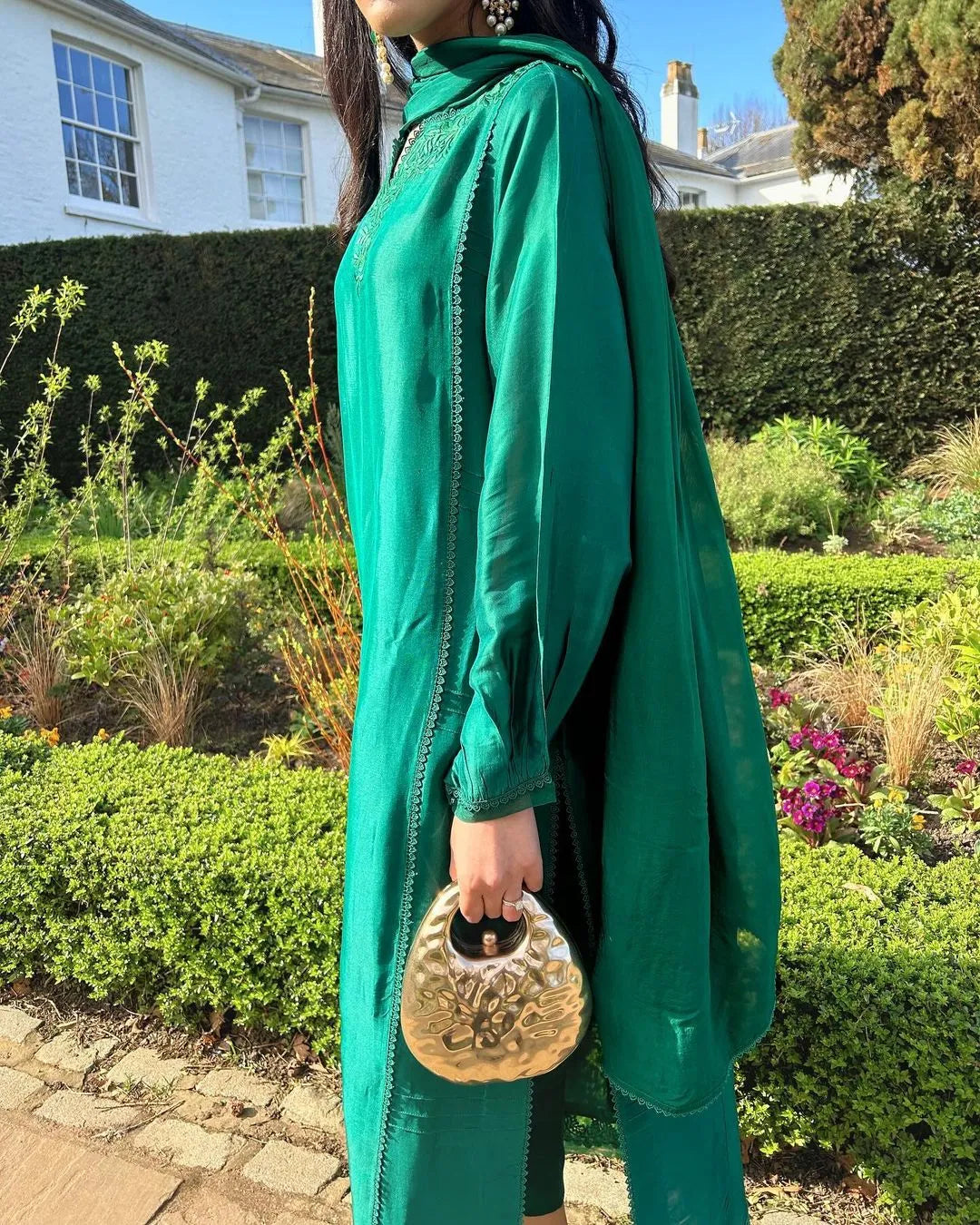 Enchanting Emerald: Semi-Formal Green Dress